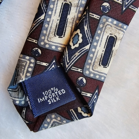 Barrington 100% Silk‎ Tie - Picture 5 of 6